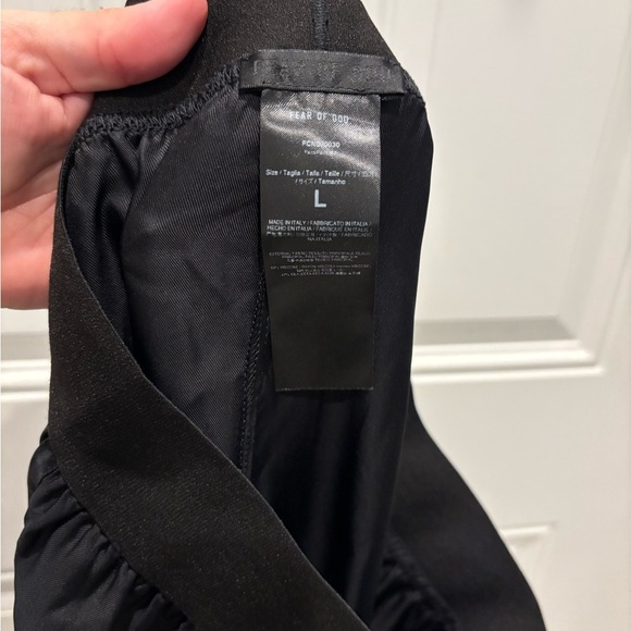 FEAR OF GOD silk lounge pants. - Picture 5 of 5